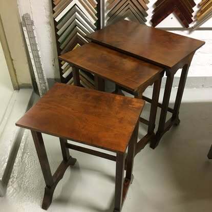 sarjapöytien entisöinti